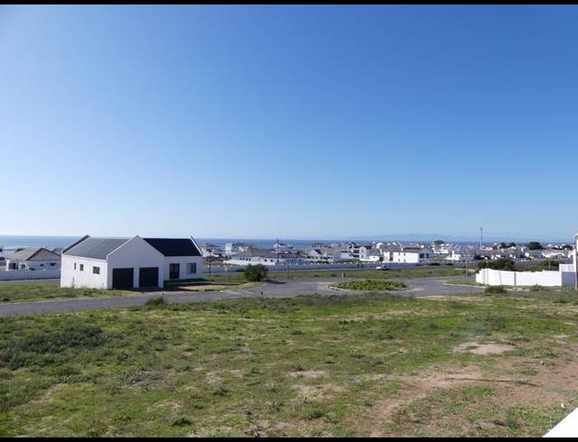 5 BEDROOM HOUSE FOR SALE IN DA GAMA BAY